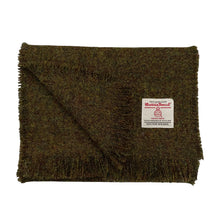 Load image into Gallery viewer, Moss Green Harris Tweed Luxury Fringed Scarf
